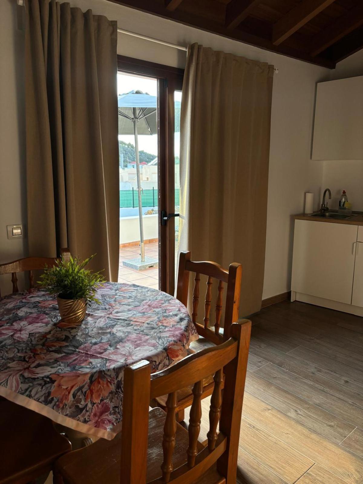La Trinidad Guest House La Guancha Luaran gambar